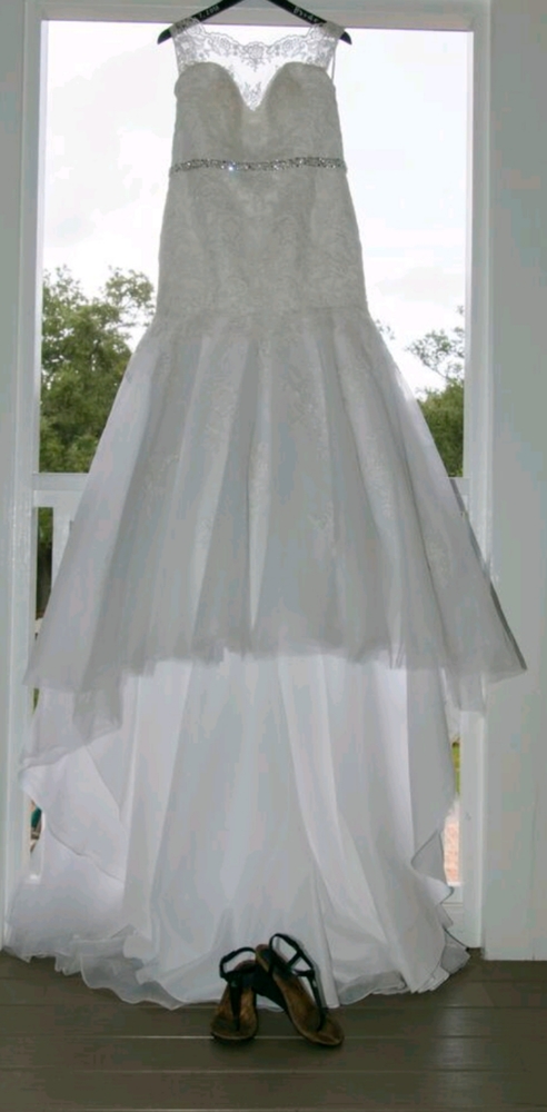 Size 12 Fiore Couture Trumpet Wedding Dress